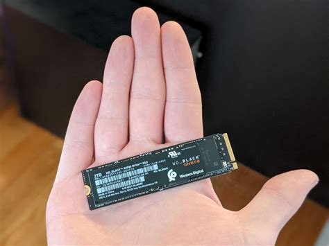 ssd m.2 取り付け: 未来のストレージ革命はもう始まっているのか？